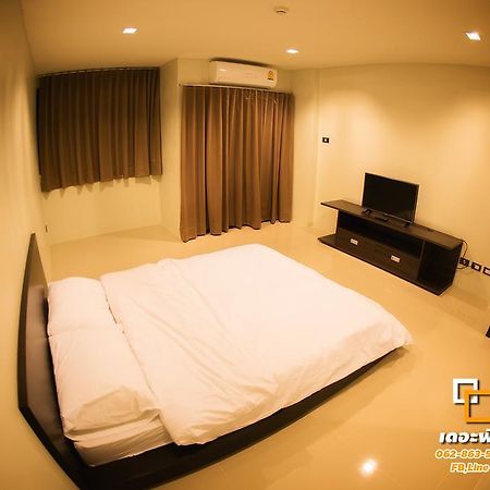 The Pixel Places Nonthaburi Exterior photo